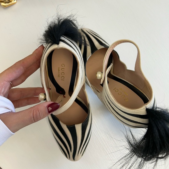 Gucci Lesley Ponytail Mary Jane Pumps - Picture 4 of 4